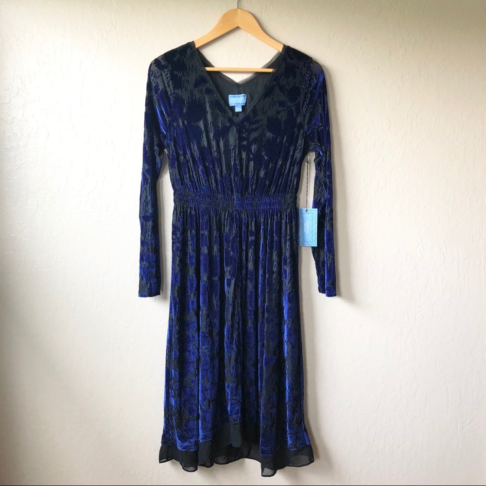 NWT-SimplyVera Vera Wang Blue Velvet Print Dress S
